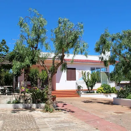 Casale Argentieri 度假居 奥斯图尼